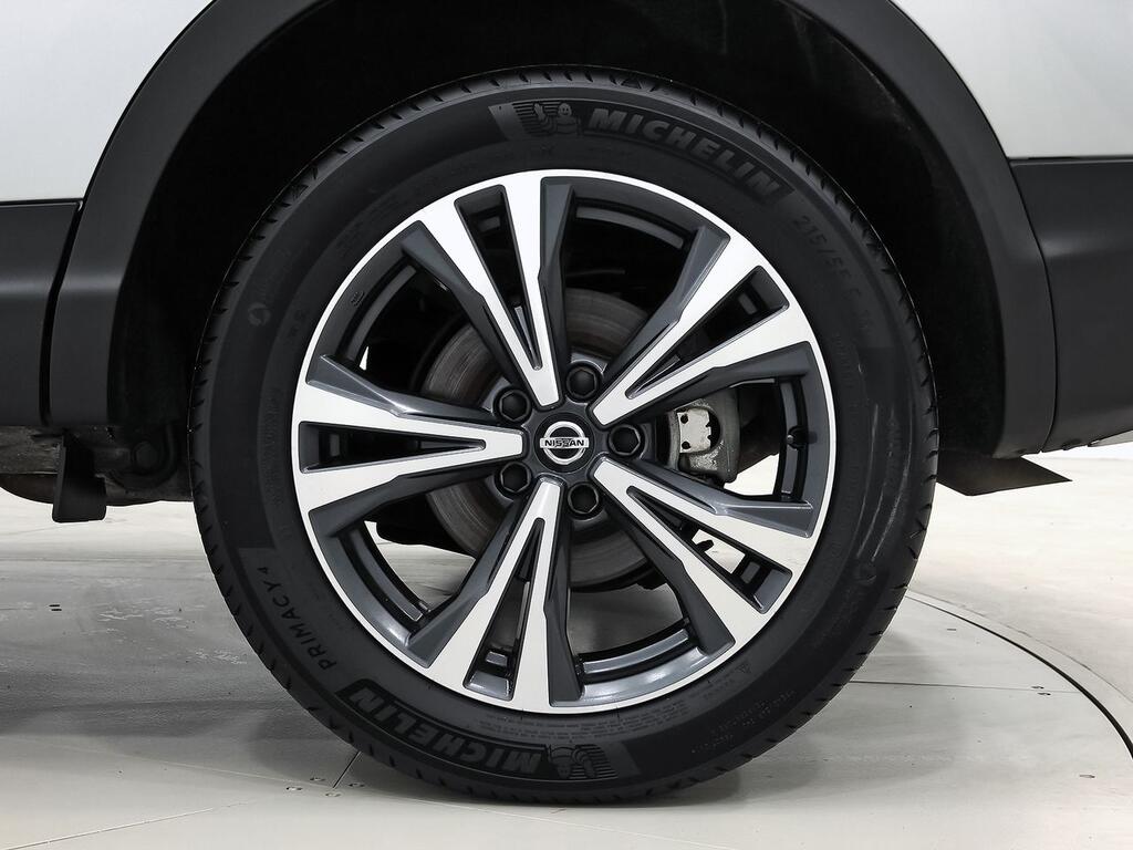 Nissan Qashqai DIG-T 103 kW (140 CV) E6D N-CONNECTA 10