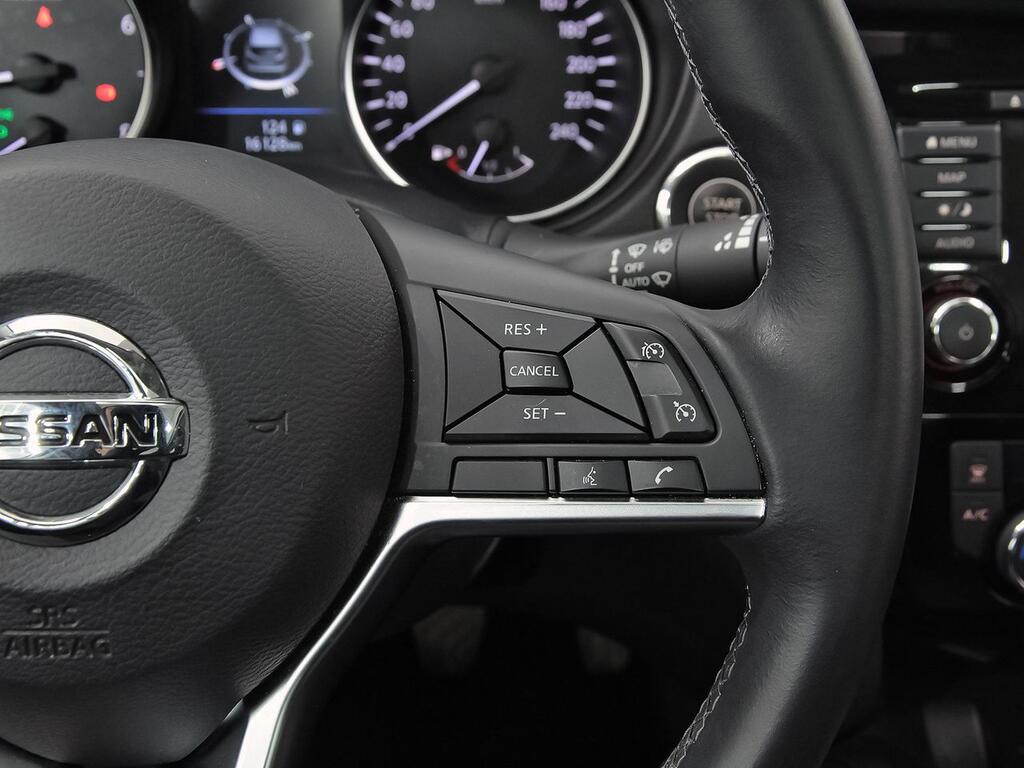 Nissan Qashqai DIG-T 103 kW (140 CV) E6D N-CONNECTA 19
