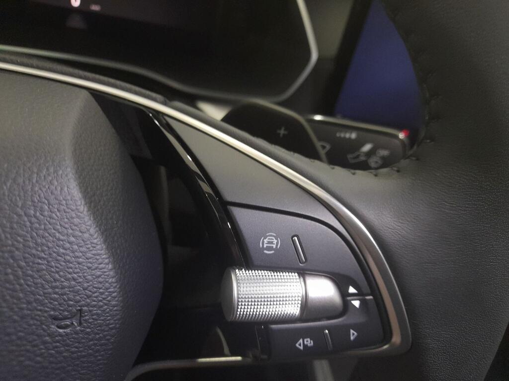 Skoda Octavia 2.0 TDI 110kW (150 CV) DSG Selection 10