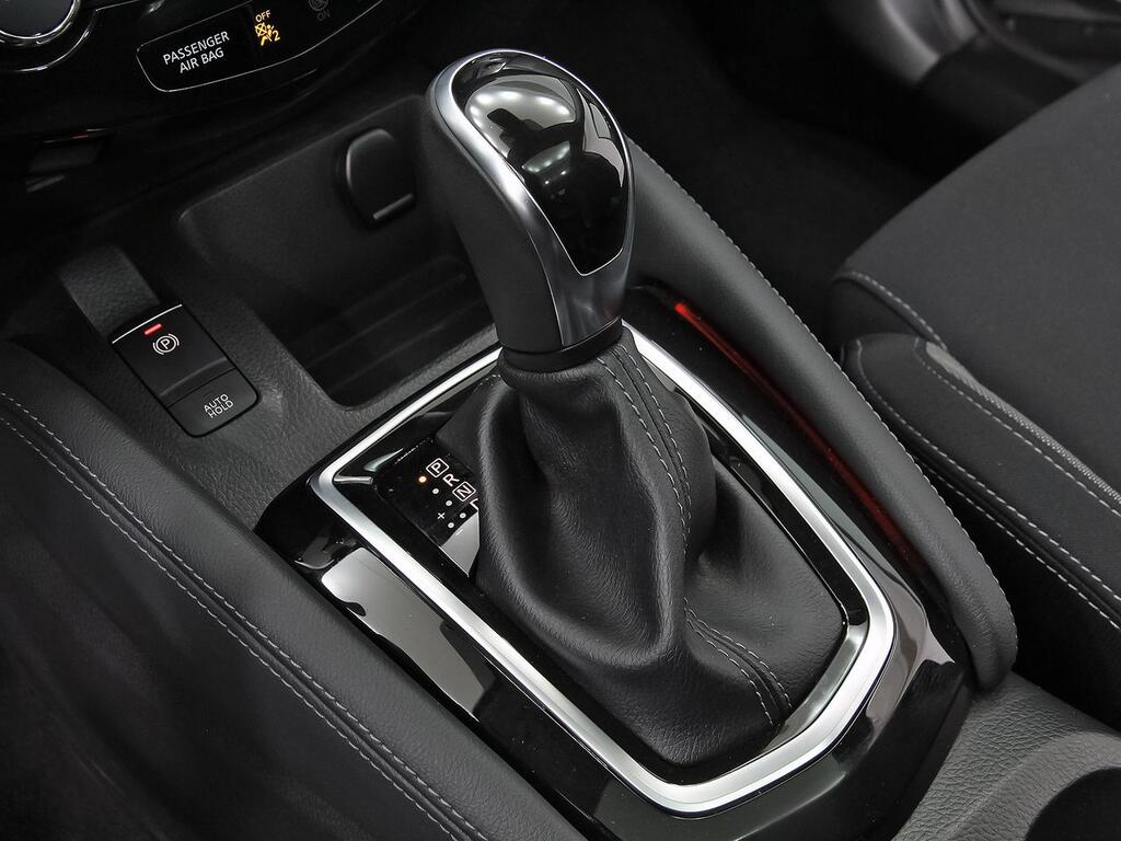 Nissan Qashqai DIG-T 117 kW (160 CV) E6D DCT N-CONNECTA 26