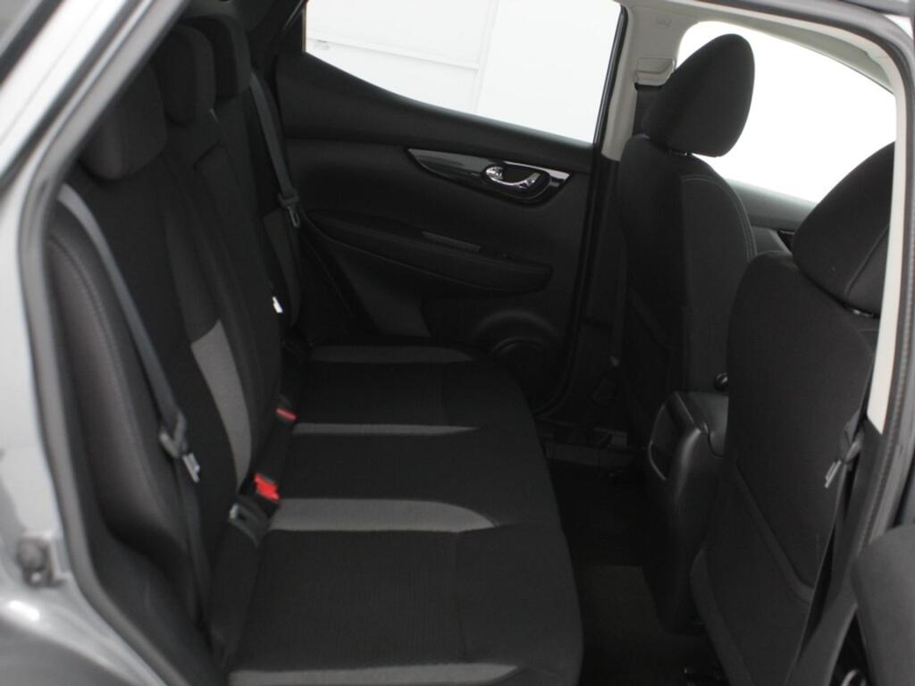 Nissan Qashqai DIG-T 103 kW (140 CV) E6D ACENTA 8