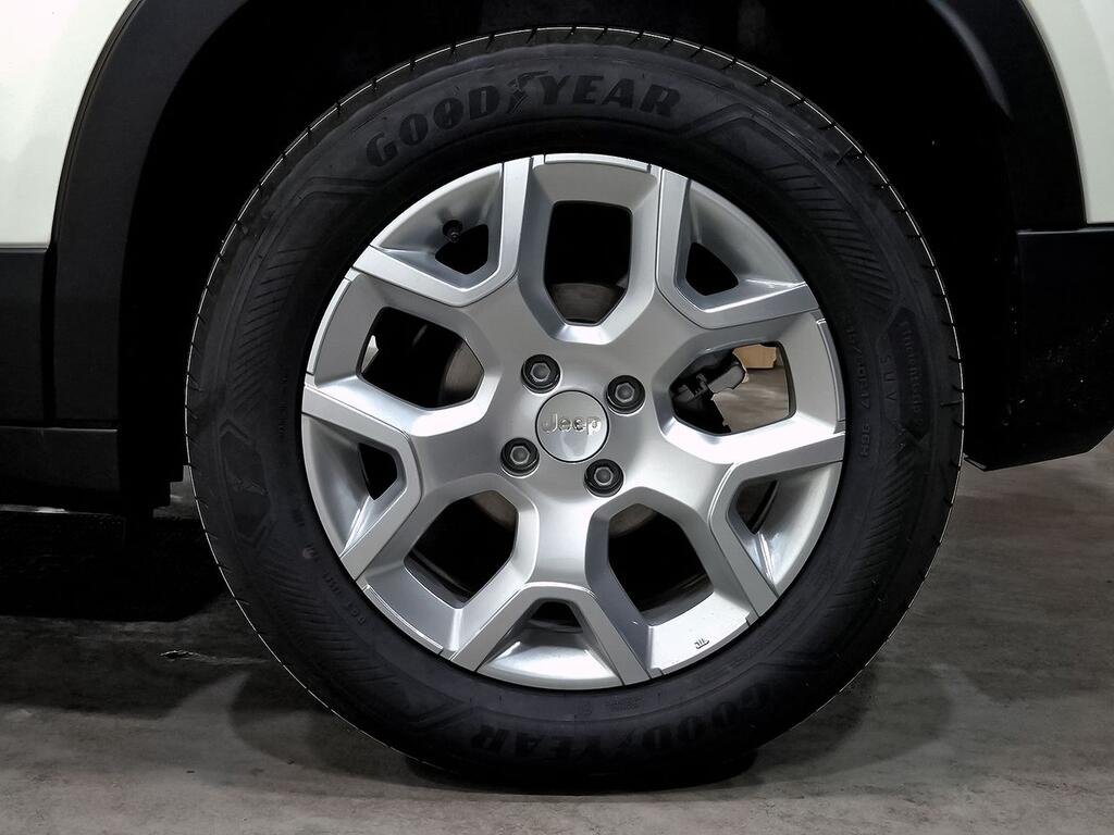 Jeep Avenger 1.2 eHybrid 74kW (100CV) Altitude 11