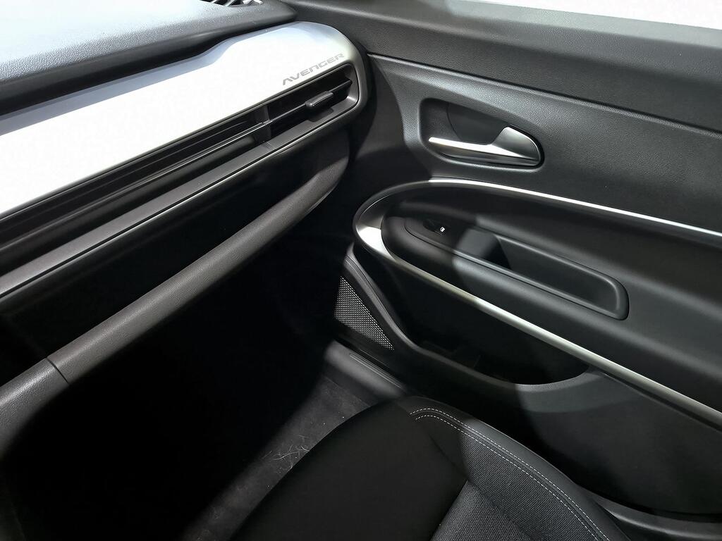 Jeep Avenger 1.2 eHybrid 74kW (100CV) Altitude 22