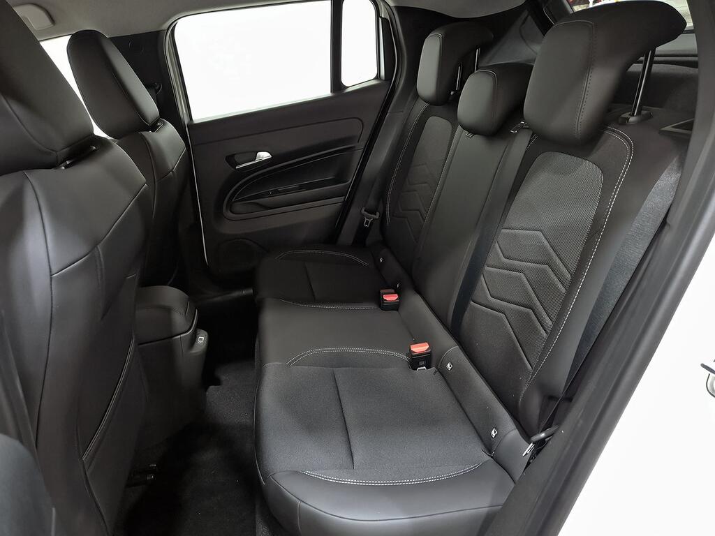 Jeep Avenger 1.2 eHybrid 74kW (100CV) Altitude 9