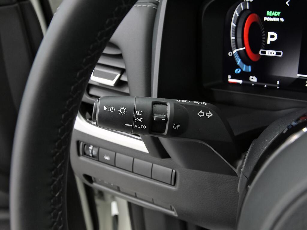 Nissan Qashqai E-POWER 140 KW (190 CV) N-Connecta 15
