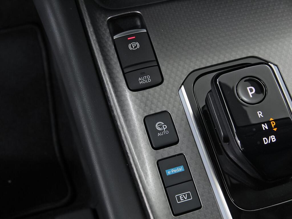 Nissan Qashqai E-POWER 140 KW (190 CV) N-Connecta 35