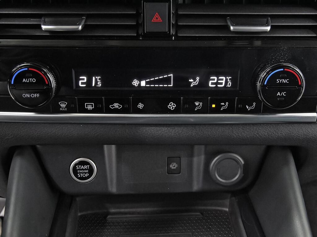 Nissan Qashqai DIG-T 116kW Xtronic N-Connecta 30