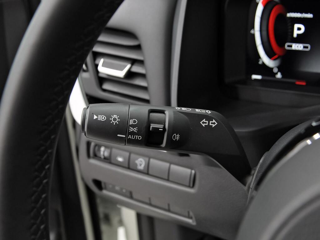 Nissan Qashqai DIG-T 116kW Xtronic N-Connecta 15