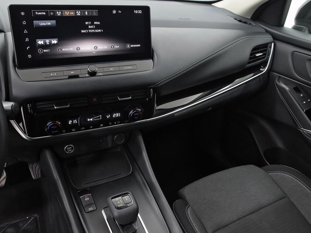 Nissan Qashqai DIG-T 116kW Xtronic N-Connecta 11
