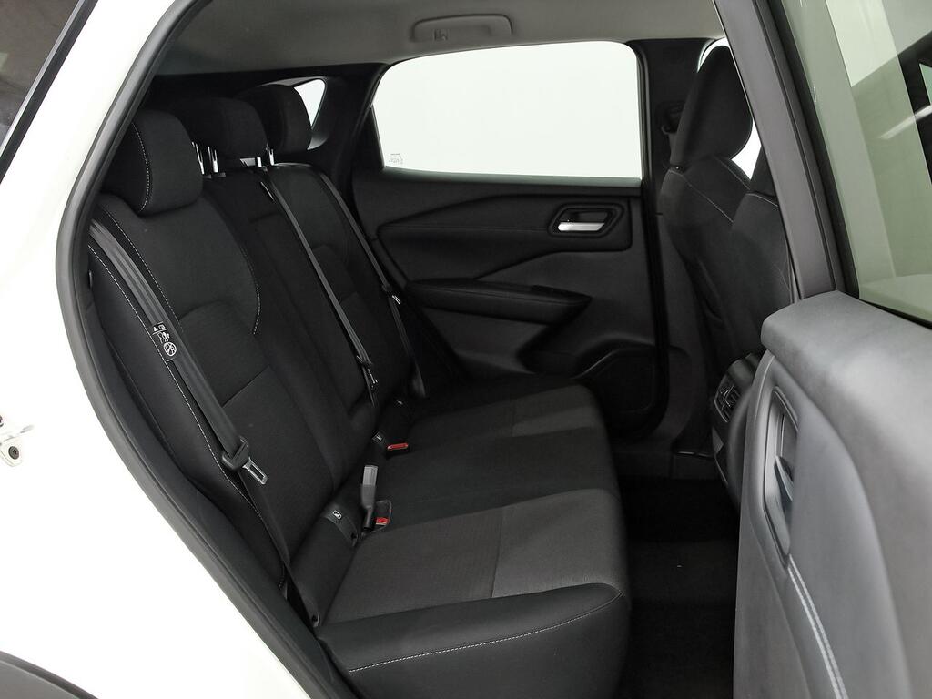 Nissan Qashqai DIG-T 116kW Xtronic N-Connecta 8