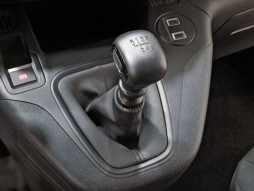 Citroën Berlingo Talla M BlueHDi 100 S&S PLUS 31