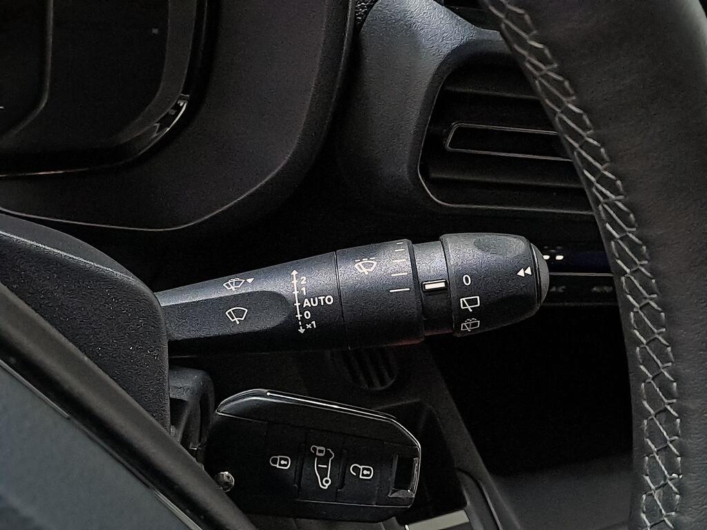 Citroën Berlingo Talla M BlueHDi 100 S&S PLUS 17