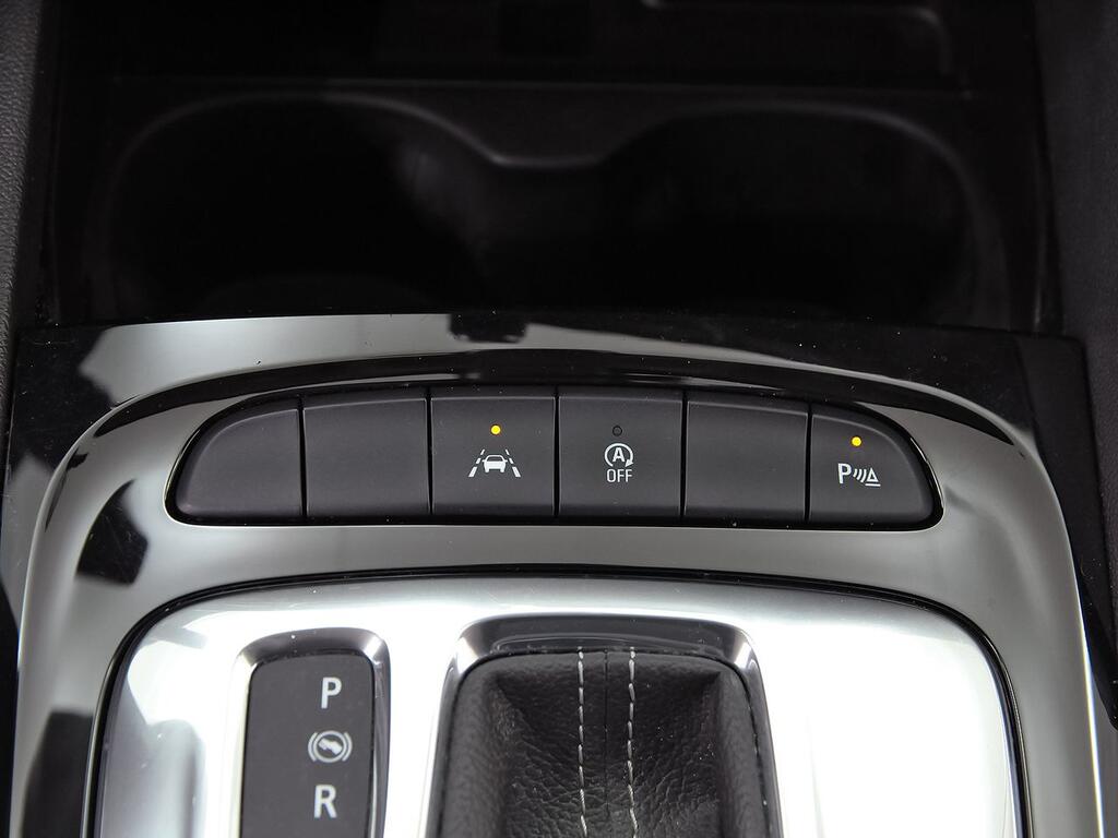 Opel Insignia GS Business Elegance 2.0D DVH 130kW AT8 33