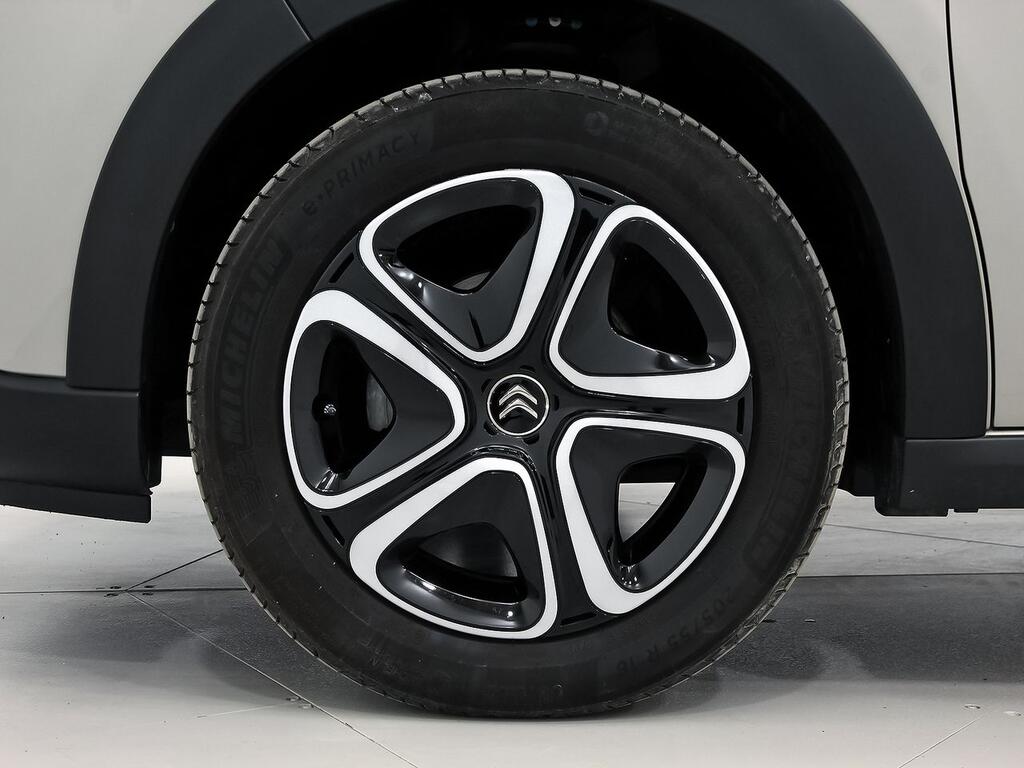 Citroën C3 PureTech 60KW (83CV) Feel 11