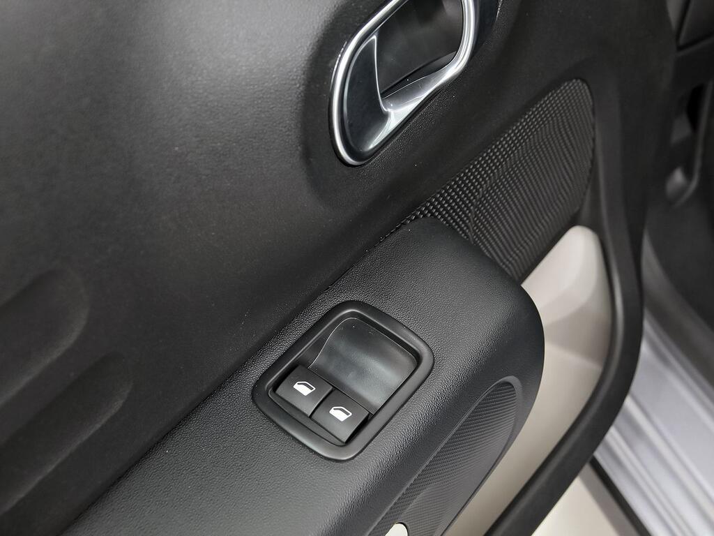 Citroën C3 PureTech 60KW (83CV) C-Series 12