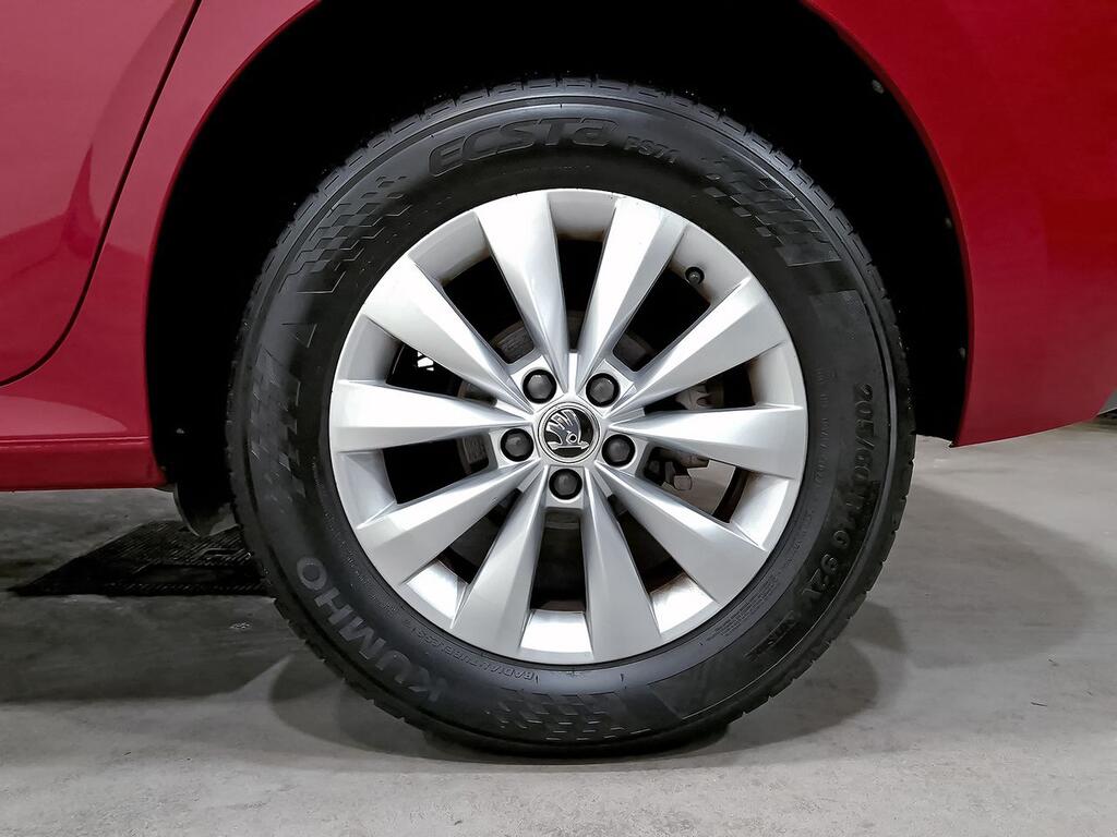 Skoda Kamiq 1.0 TSI 70kW (95CV) AMBITION 8