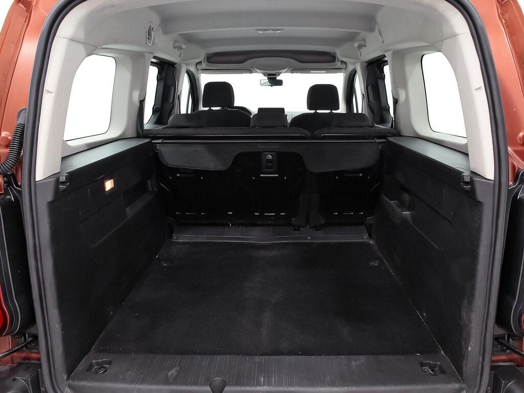 Peugeot Rifter Active Pack Long BlueHDi 96kW 10
