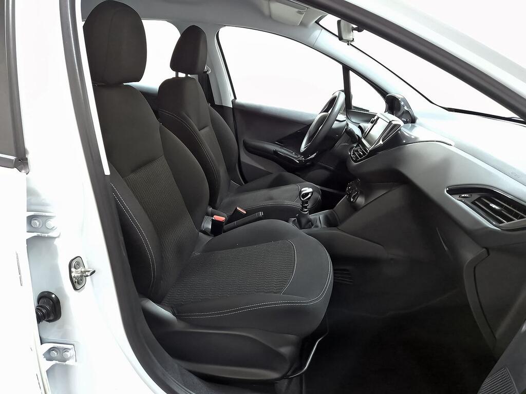 Peugeot 208 5P ACTIVE BlueHDi 73kW (100CV) 7