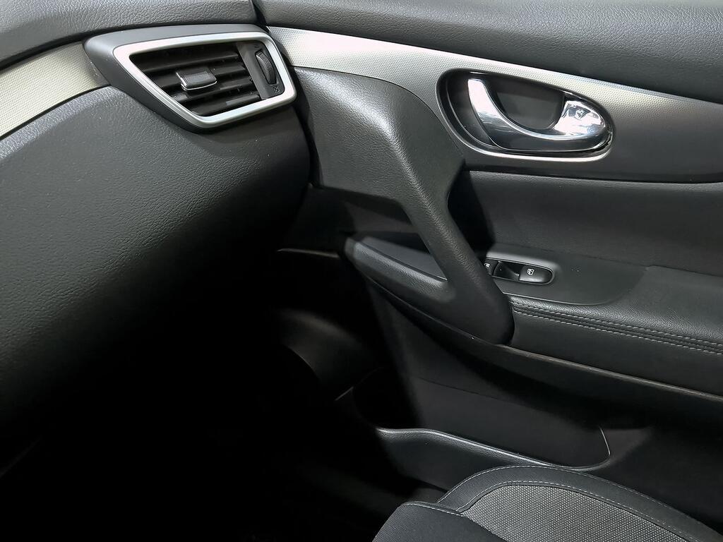 Nissan Qashqai dCi 85 kW (115 CV) E6D N-CONNECTA 27