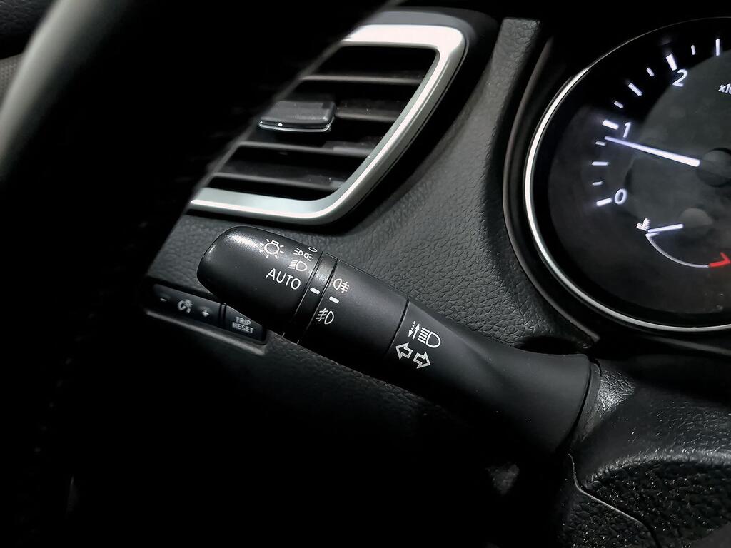 Nissan Qashqai dCi 85 kW (115 CV) E6D N-CONNECTA 14