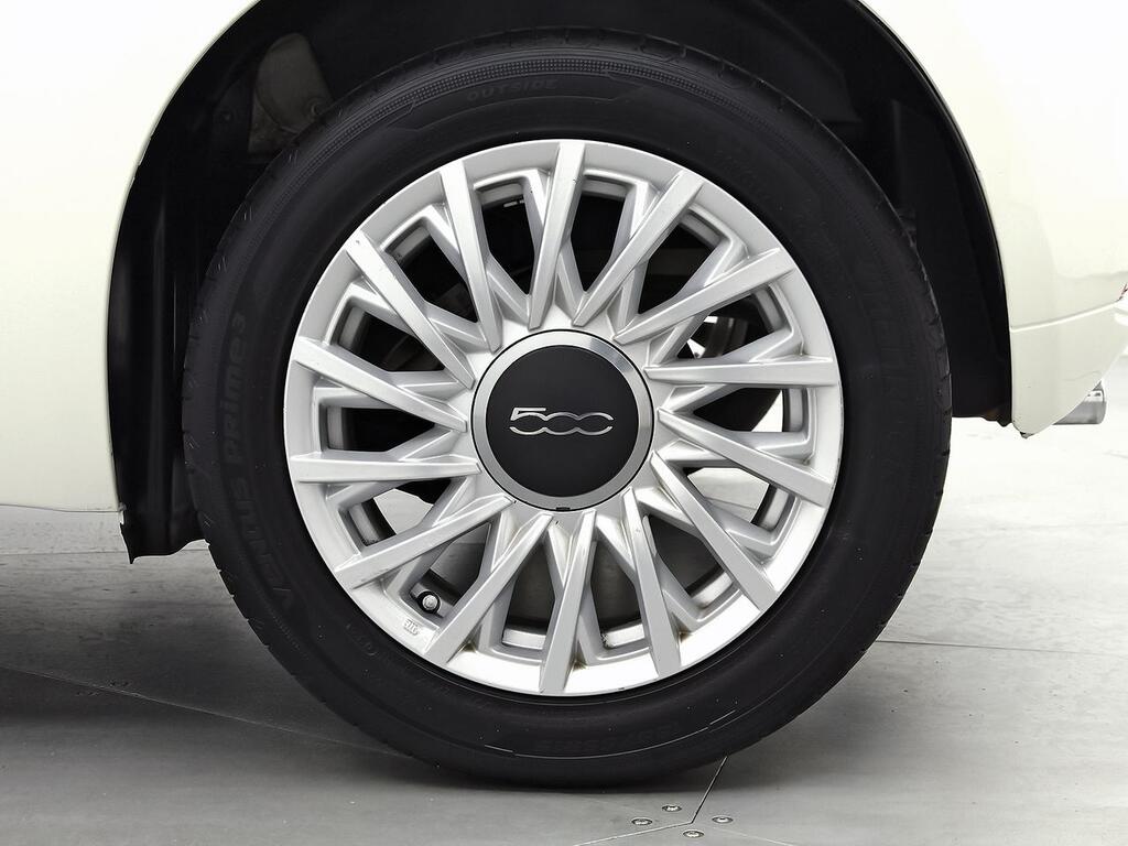 Fiat 500 Lounge 1.0 6v GSE 52KW (70 CV) 10