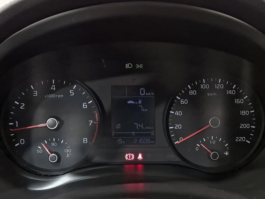 Kia Stonic 1.2 DPi 62kW (84CV) Concept 13