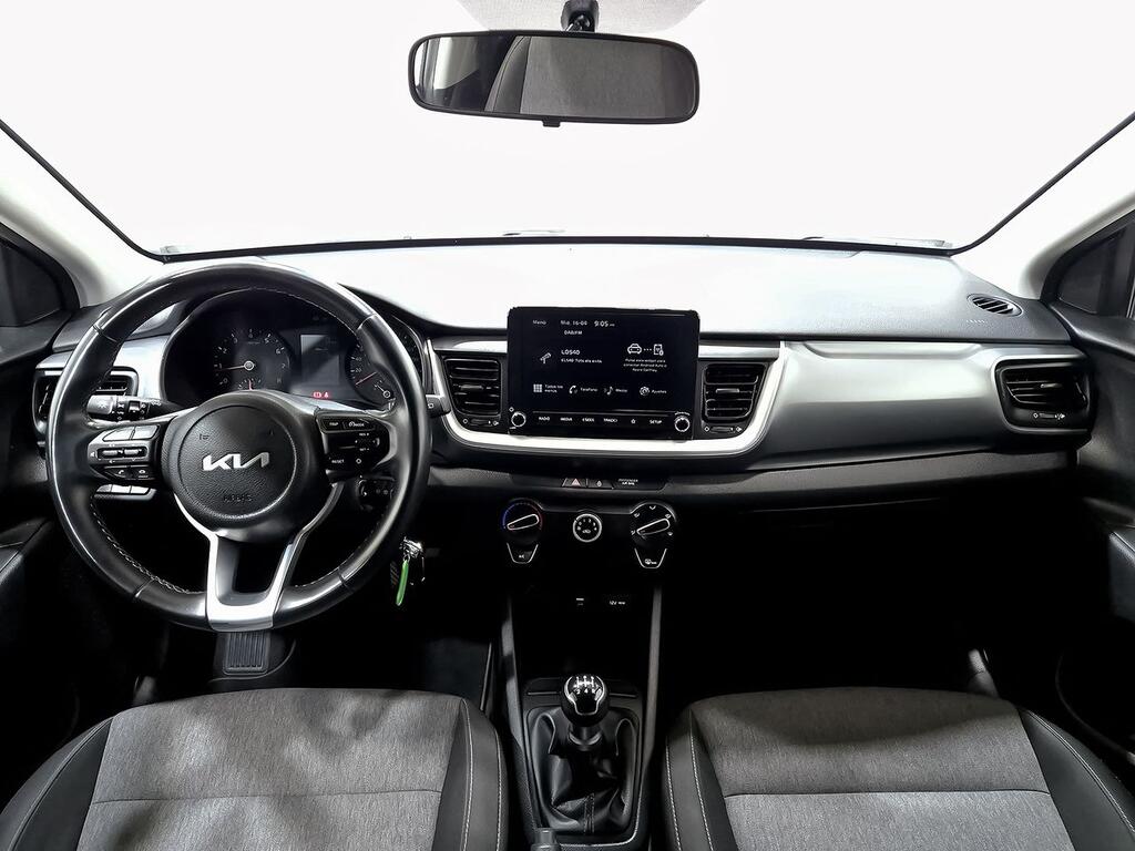 Kia Stonic 1.2 DPi 62kW (84CV) Concept 6