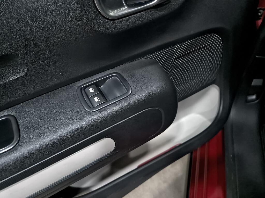 Citroën C3 PureTech 60KW (83CV) Feel 11