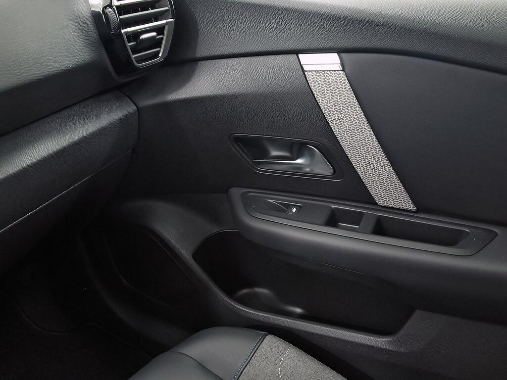Citroën C4 PureTech 130 S&S 6v Feel Pack 30