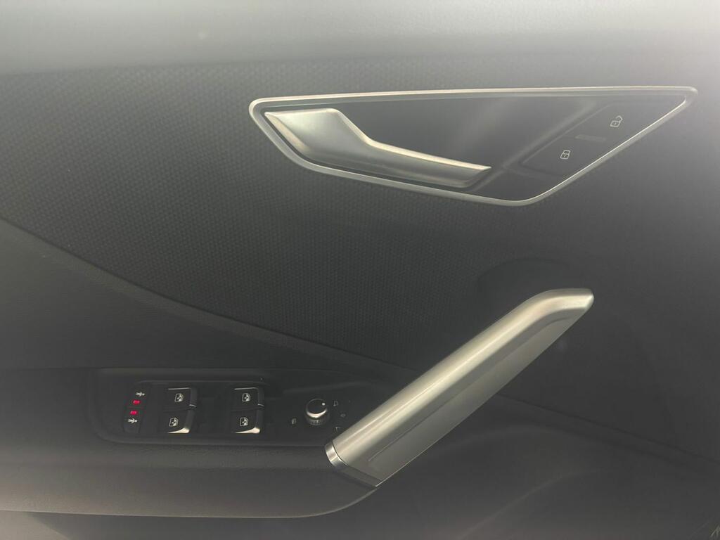 Audi Q2 S line 30 TDI 85kW (116CV) 22