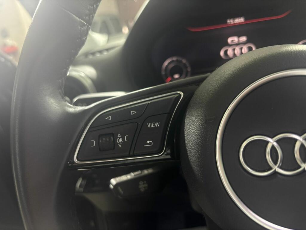 Audi Q2 S line 30 TDI 85kW (116CV) 6