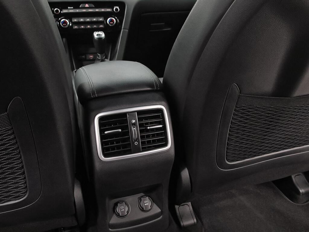 Kia Sportage 1.6 MHEV GT Line Essential 115CV 4x2 32