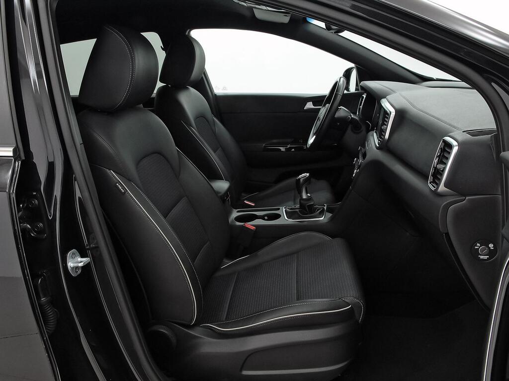 Kia Sportage 1.6 MHEV GT Line Essential 115CV 4x2 7