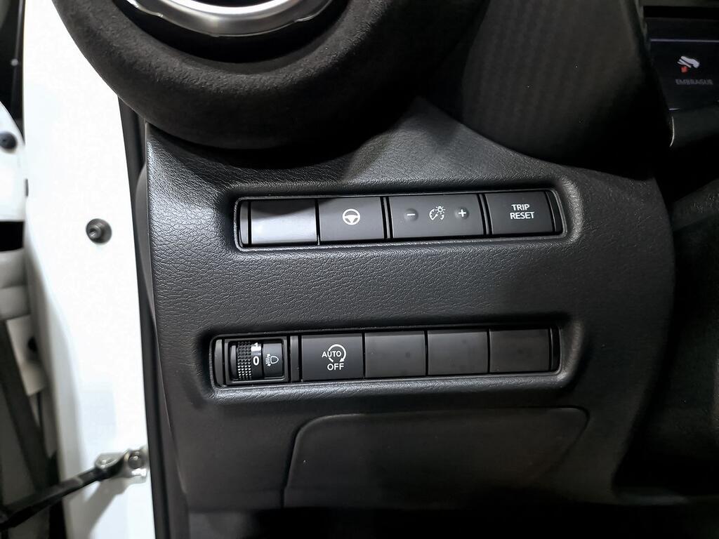 Nissan Juke DIG-T 86 kW N-DESIGN CHIC Bitono N 13
