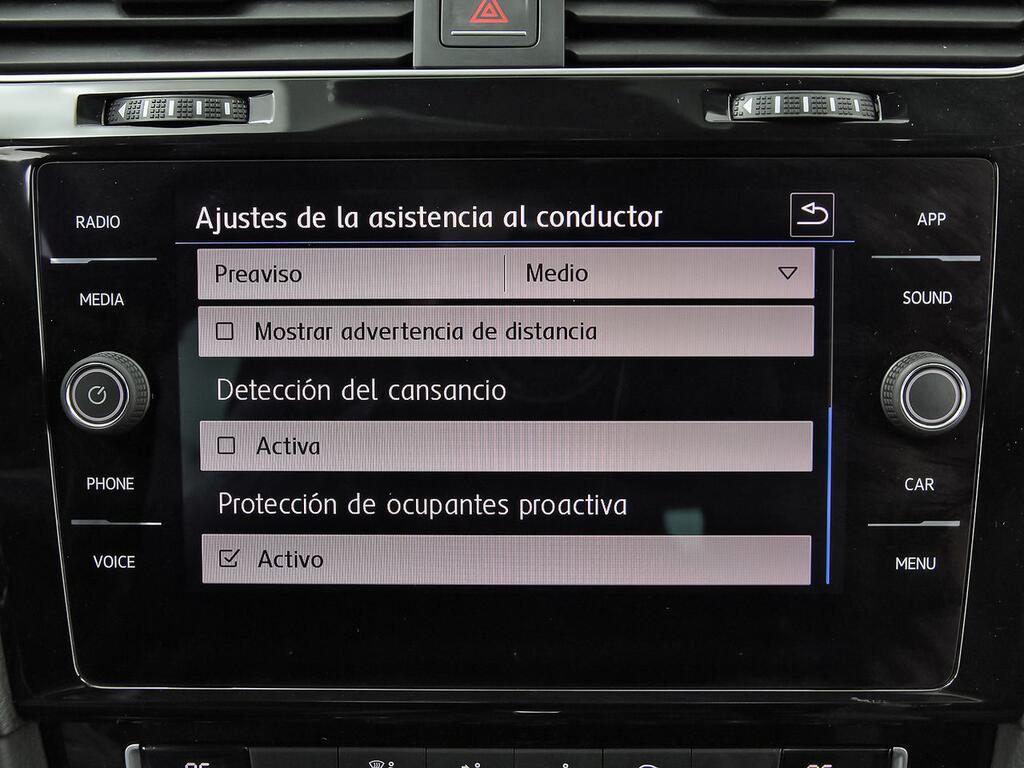 Volkswagen Golf Sport 2.0 TDI 110kW (150CV) DSG 23