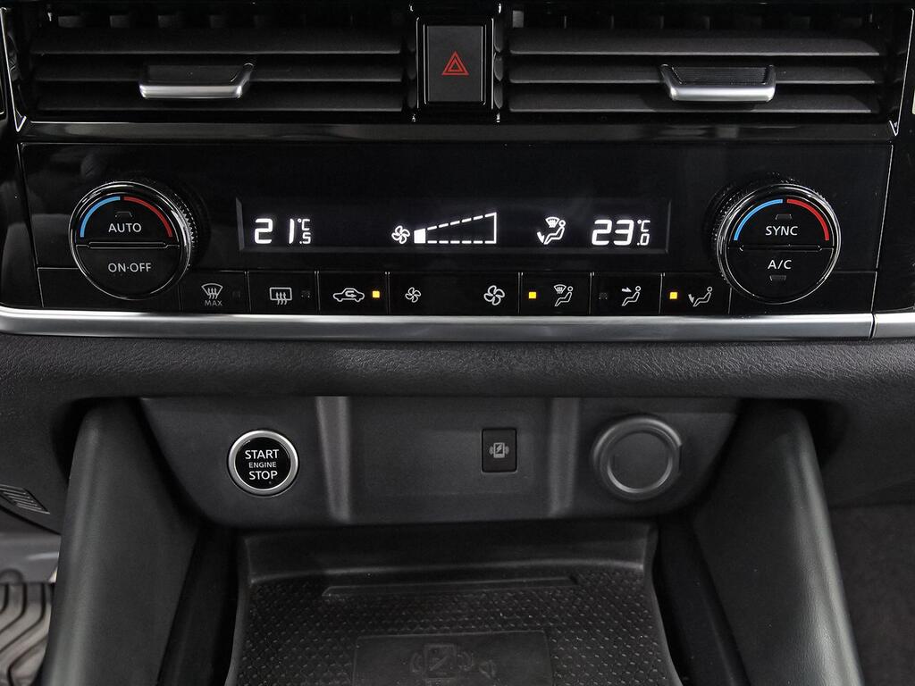 Nissan Qashqai DIG-T 116kW Xtronic N-Connecta 29
