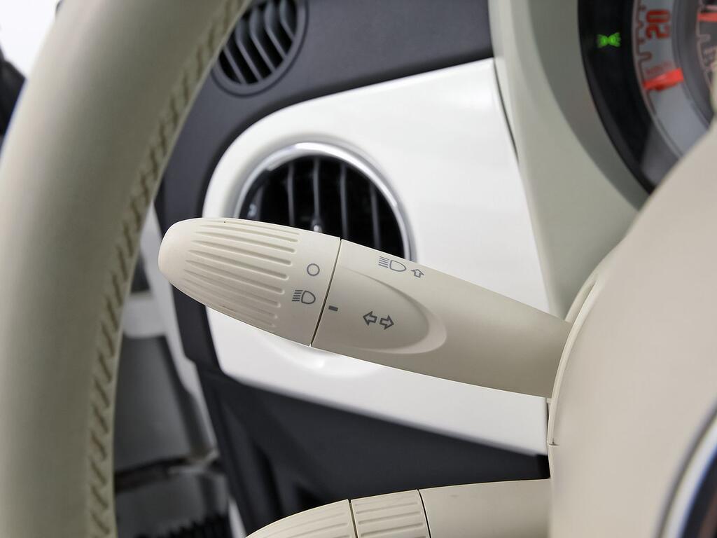 Fiat 500 Dolcevita 1.0 Hybrid 52KW (70 CV) 14