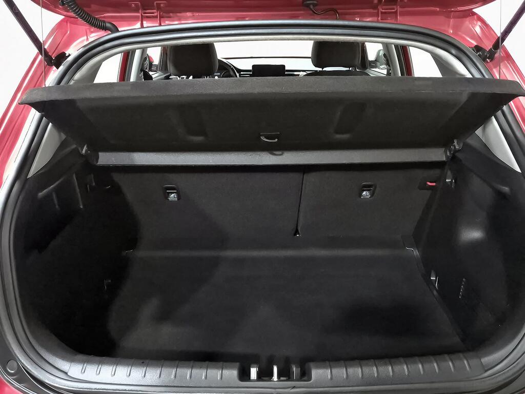 Kia Stonic 1.0 T-GDi 74kW (100CV) MHEV iMT Drive 9