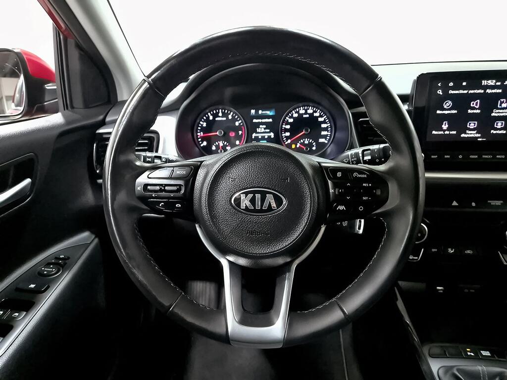 Kia Stonic 1.0 T-GDi 74kW (100CV) MHEV iMT Drive 18