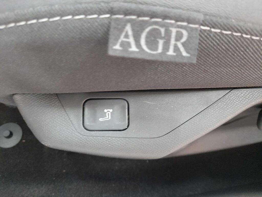 Opel Astra 1.5D DTH 96kW (130CV) Elegance Auto 42