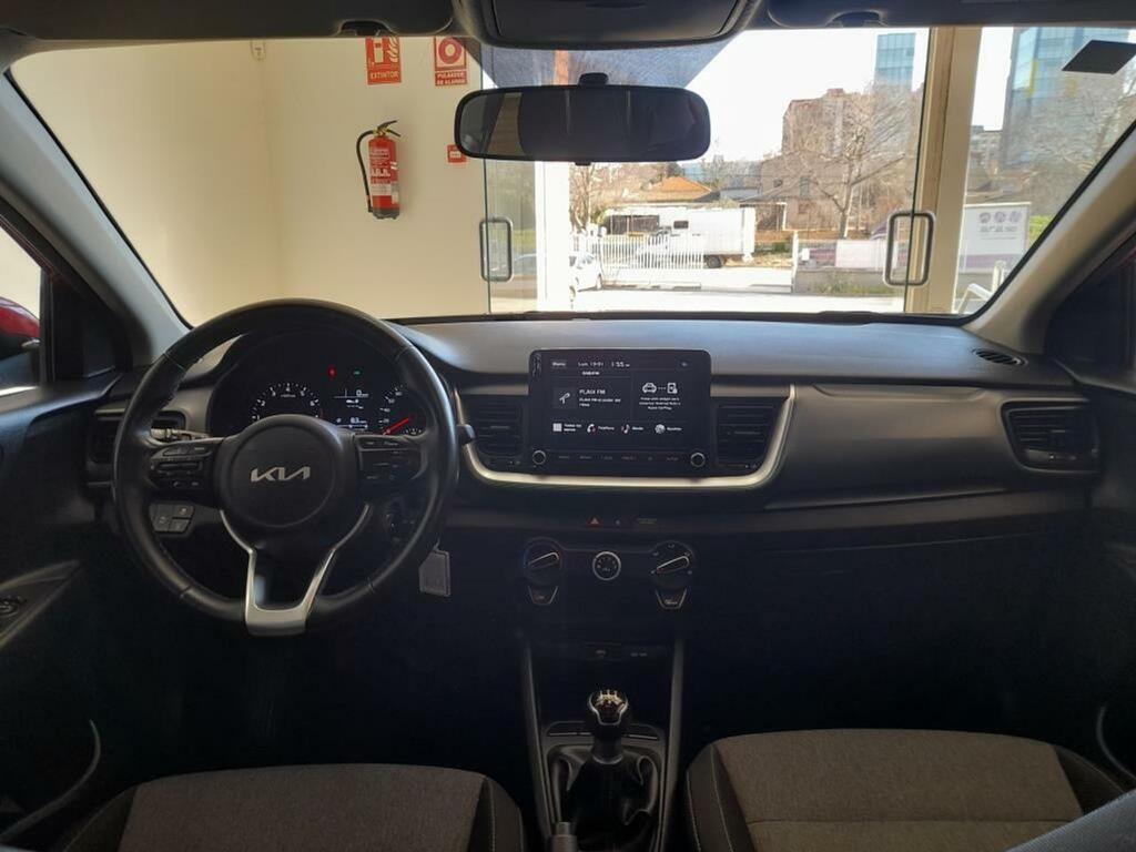 Kia Stonic 1.0 T-GDi 74kW (100CV) MHEV iMT Concept 12