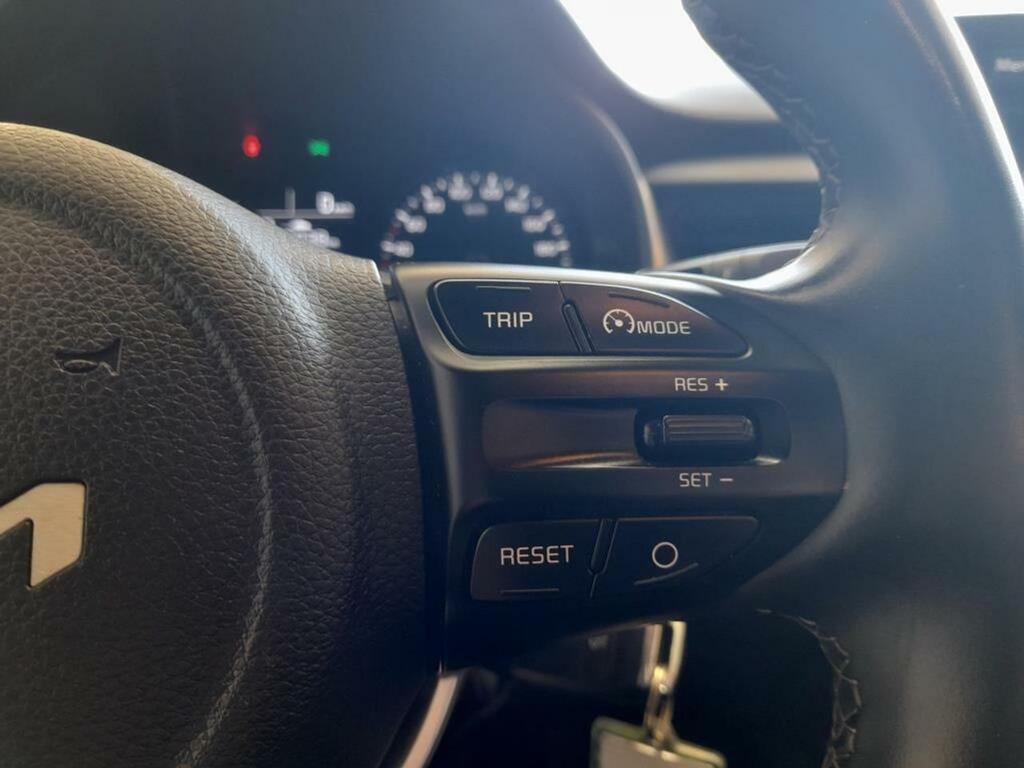 Kia Stonic 1.0 T-GDi 74kW (100CV) MHEV iMT Concept 16