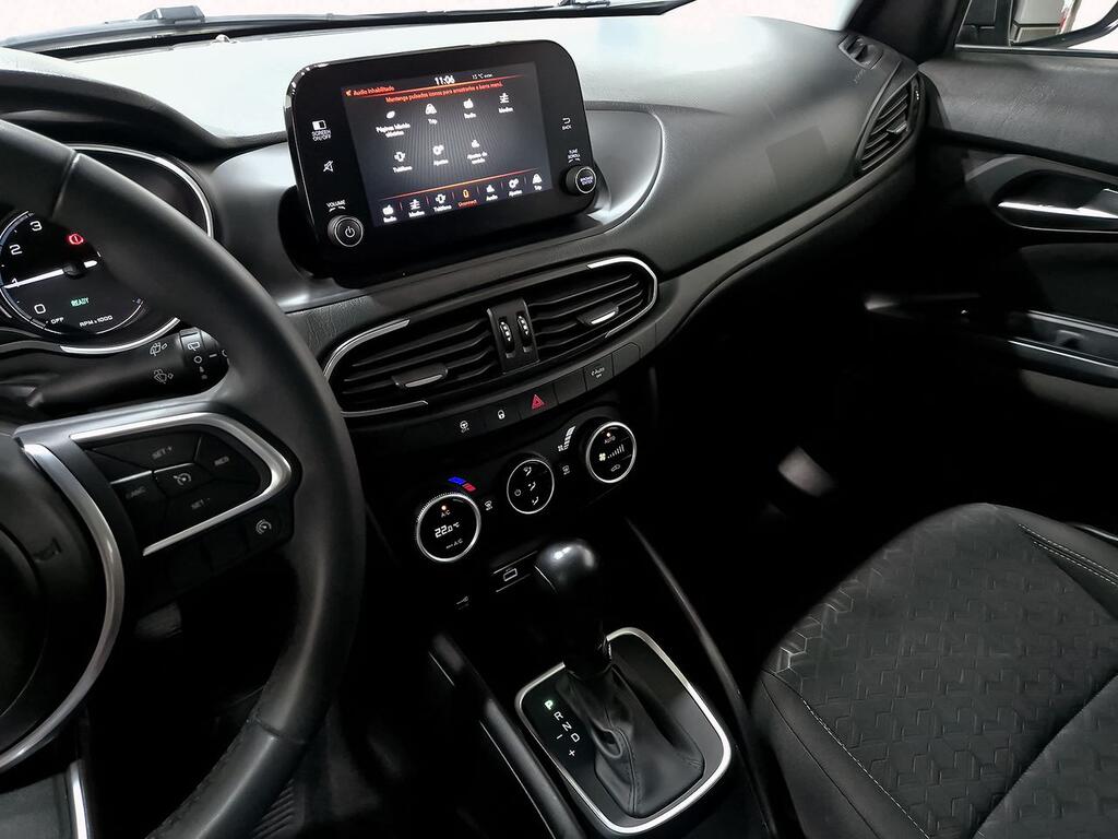 Fiat Tipo City Cross 1.5 Hybrid 97kW (130CV) DCT 22
