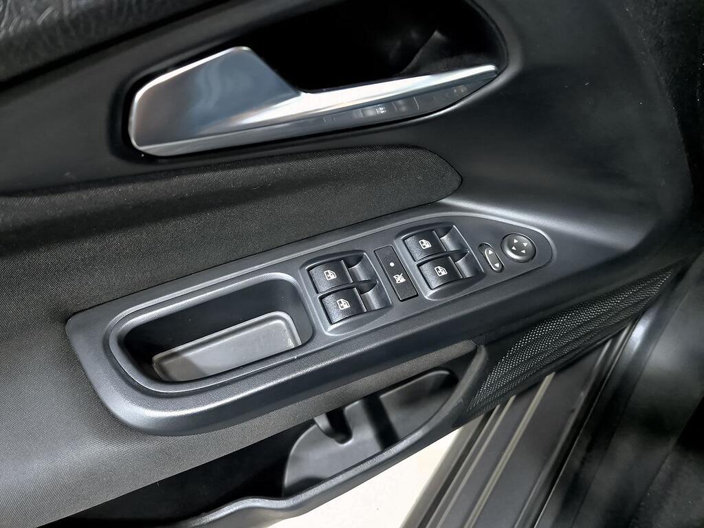 Fiat Tipo City Cross 1.5 Hybrid 97kW (130CV) DCT 31