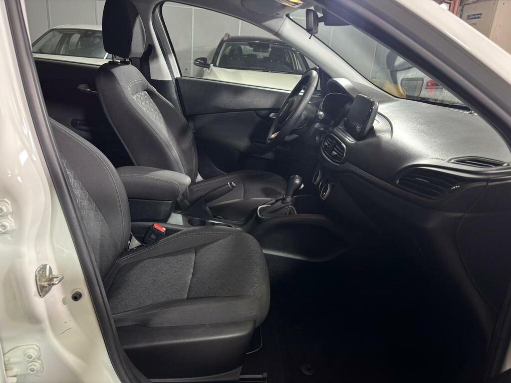 Fiat Tipo City Cross 1.5 Hybrid 97kW (130CV) DCT 27