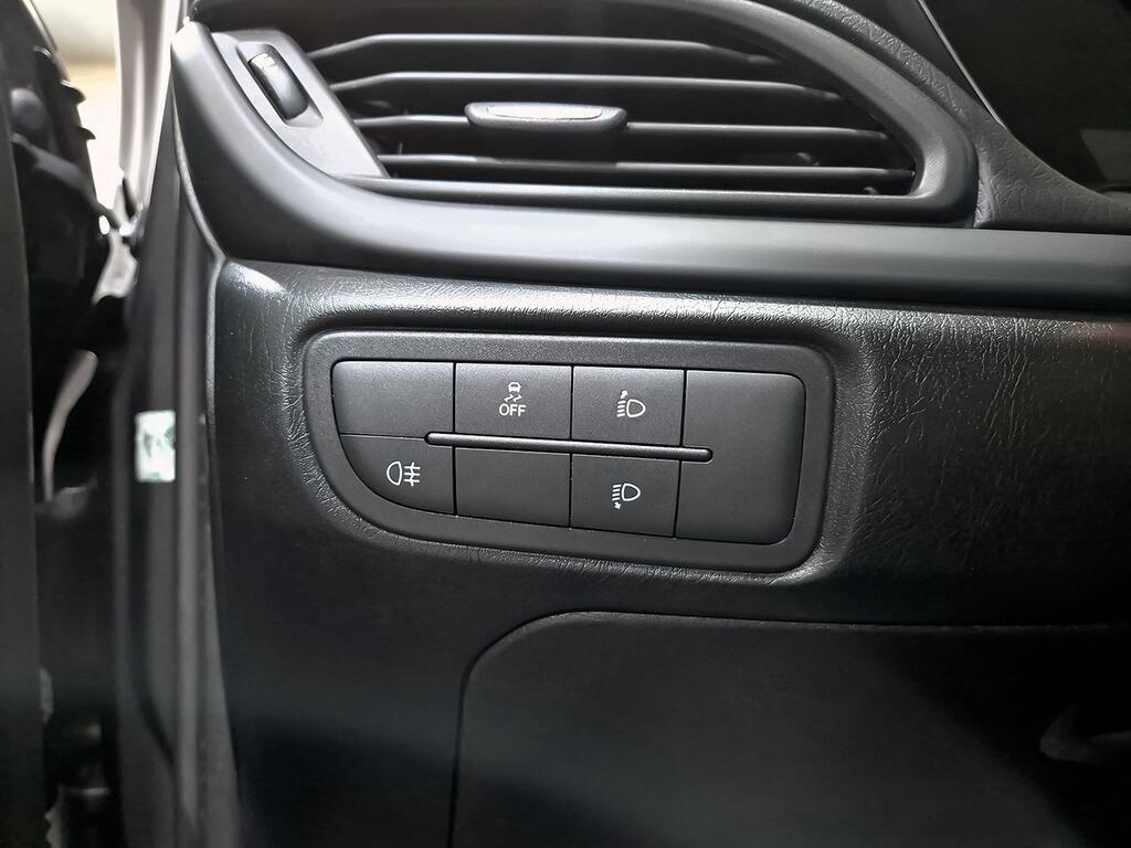 Fiat Tipo City Cross 1.5 Hybrid 97kW (130CV) DCT 9