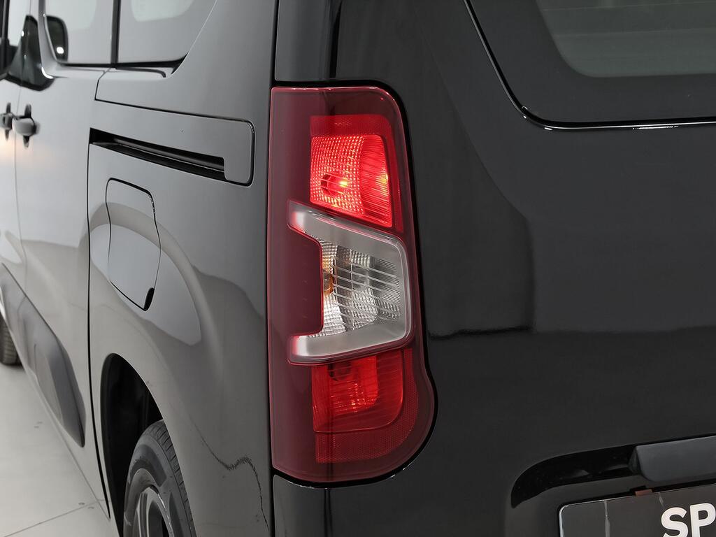 Citroën Berlingo Talla M BlueHDi 100 S&S FEEL 31