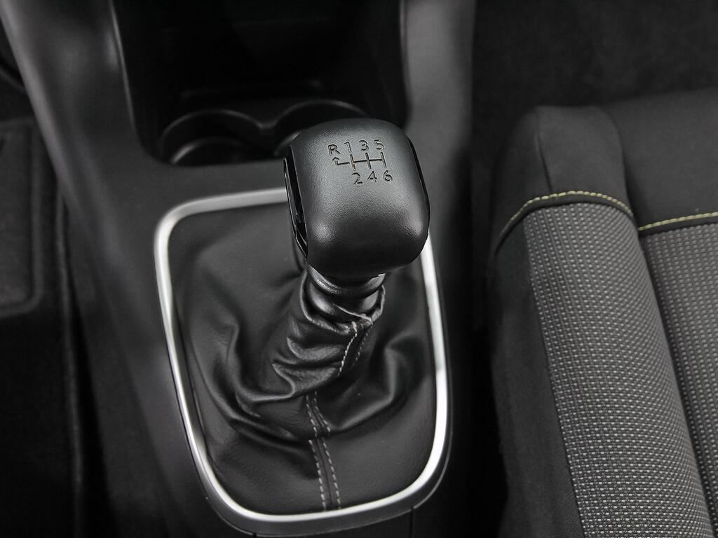 Citroën C3 BlueHDi 75KW (100CV) S&S Feel Pack 28