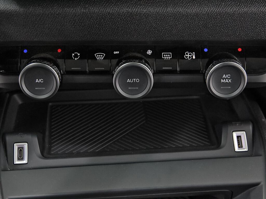 Citroën C4 PureTech 130 S&S EAT8 Plus 33