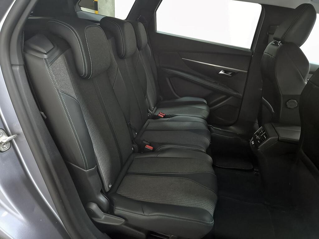 Peugeot 5008 1.5 BlueHDi 96kW (130CV) S&S Allure 8